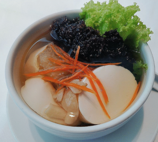 Thanying Restaurant - Amara Hotel